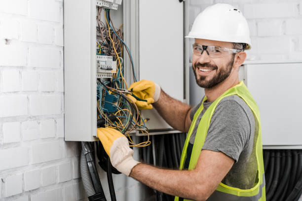 Best Affordable Electrician  in Plattsmouth, NE