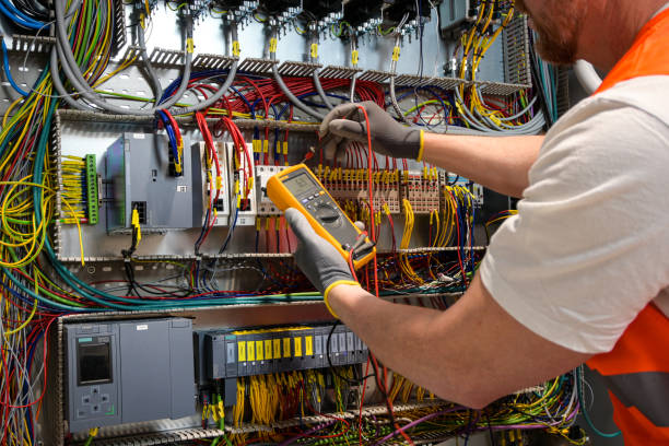 Best Circuit Breaker Repair  in Plattsmouth, NE